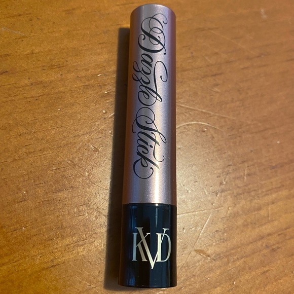 Kat Von D Dazzle Stick Eyeshadow - Picture 3 of 16